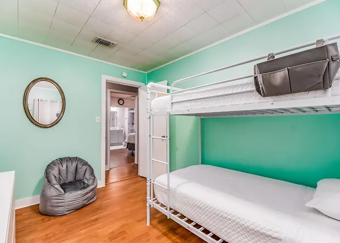 Lillian Get Away Pool & Pets 15 Mins To Holiday home Pensacola