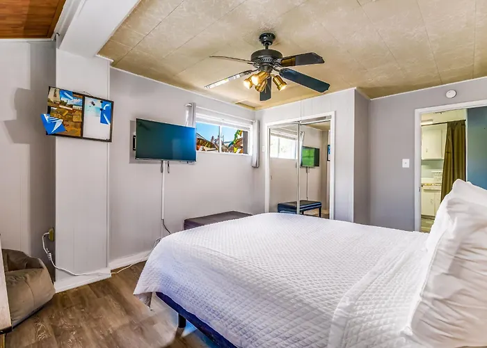 Lillian Get Away Pool & Pets 15 Mins To Pensacola