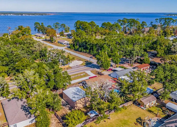 Lillian Get Away Pool & Pets 15 Mins To * Pensacola